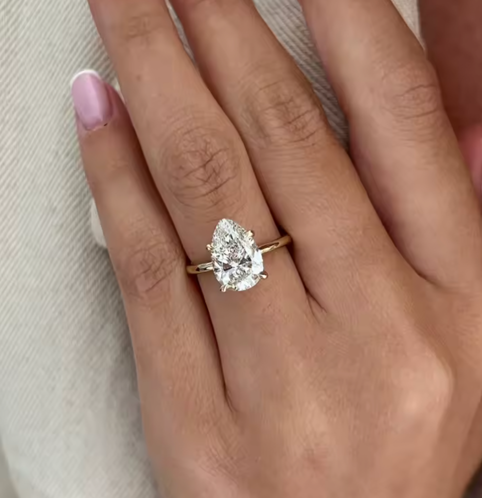 Luxury Water Drop Shape Ring for Women